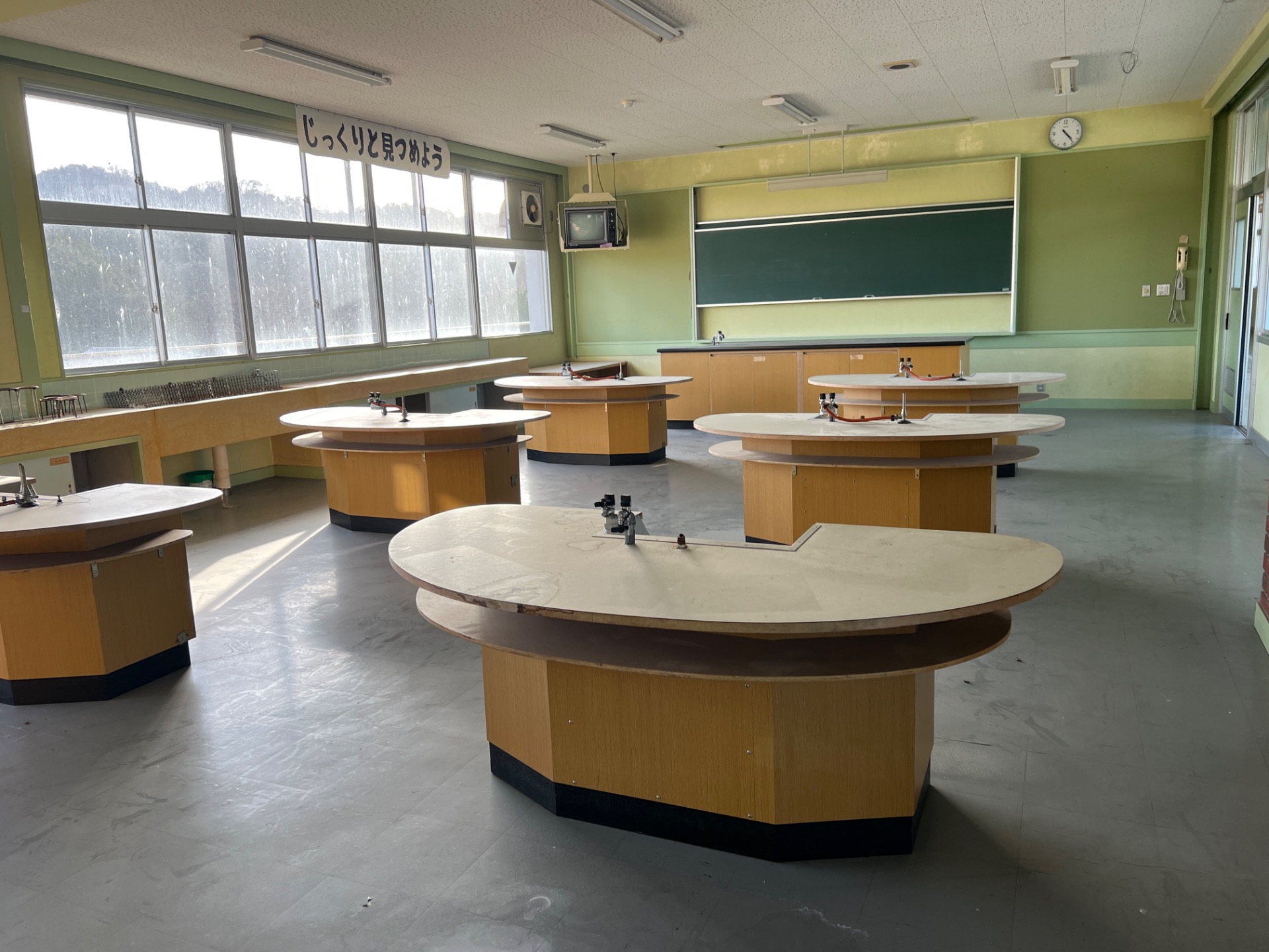 ３階の理科室だった部屋